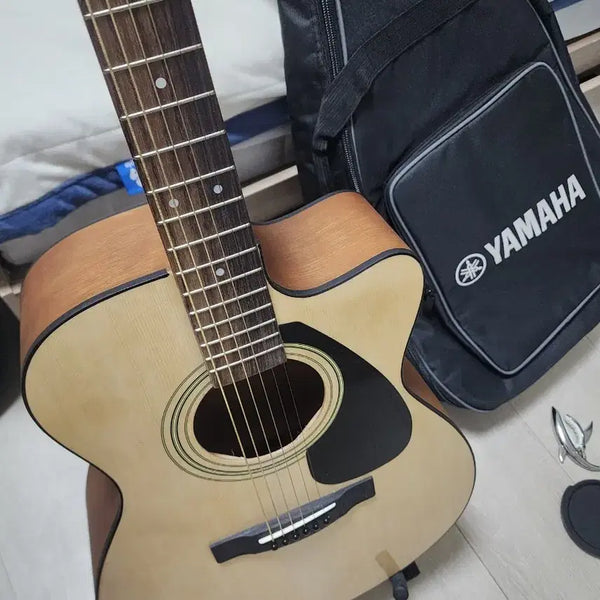 [BUNJANG] Yamaha FS100C Acoustic Guitar / 야마하 기타 fs100c