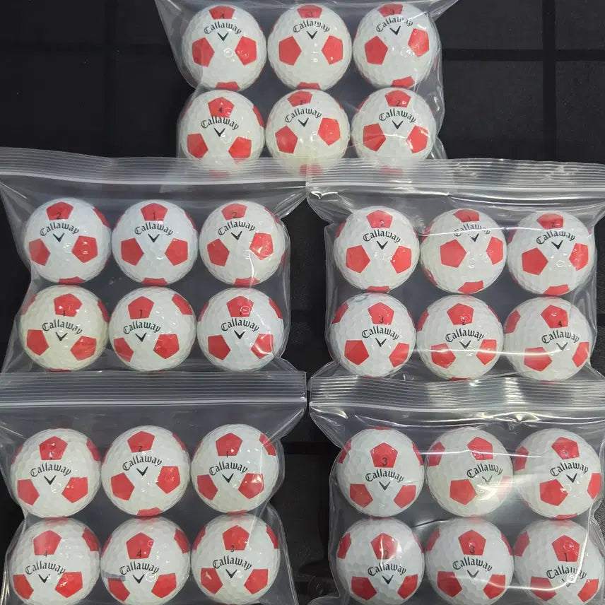[BUNJANG] Callaway Truvis 3-Piece Soccer Golf Balls (Used) - 30 Ball Pack / 캘러웨이 A급 트루비스 3피스 축구골프공 로스트볼 30구 중고골프공