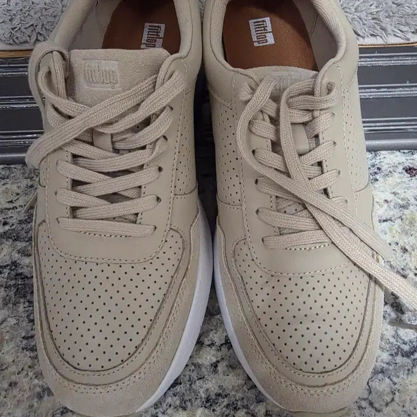 [BUNJANG] Fitflop Men's Rally Retro Sneakers Beige Size 270 / [미착용 새상품] 피플랍 남성 스니커즈 팝니다