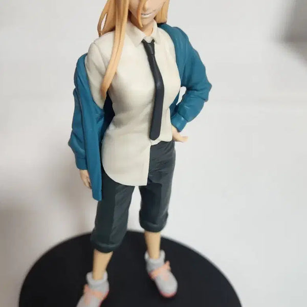 [BUNJANG] Chainsaw Man Power Figure / 체인소맨 파워 피규어