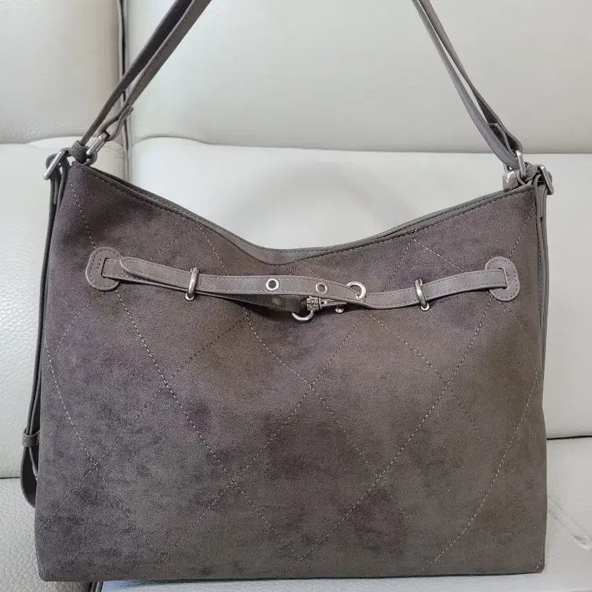 [BUNJANG] Talli Suede Shoulder Bag Grey / TALLI 탈리 스웨이드 숄더백 그레이 가방