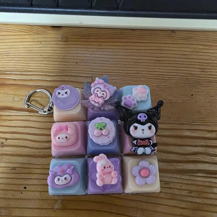 [BUNJANG] Kuromi Keycap Keychain / 쿠로미 키캡 키링