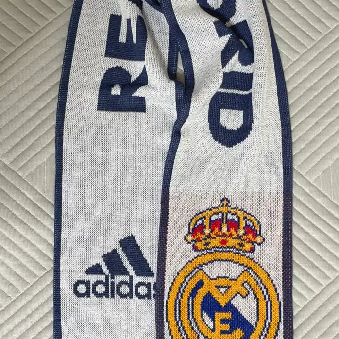 [BUNJANG] Real Madrid Adidas Scarf / 레알 마드리드 스카프 아디다스