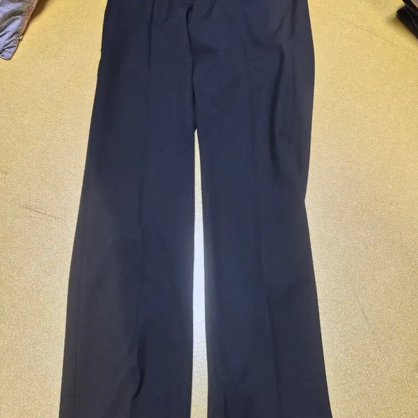 [BUNJANG] Uniqlo (Implied Brand) Slacks Pants / 무탠다드 슬랙스