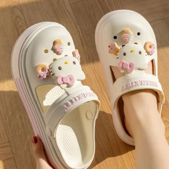 [BUNJANG] Hello Kitty Platform Clog Slippers / 헬로키티 신발 키티 지비츠 크록스 통굽 슬리퍼