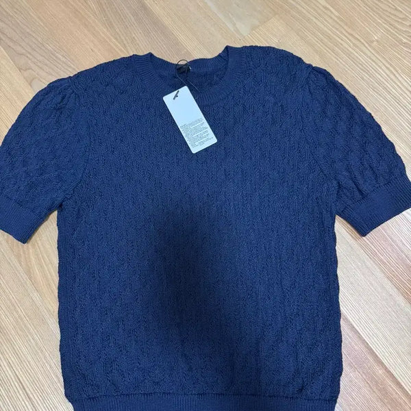 [BUNJANG] Uniqlo Pointelle Crewneck Sweater Medium New / 유니클로 포인텔 크루넥 스웨터 M 새제품