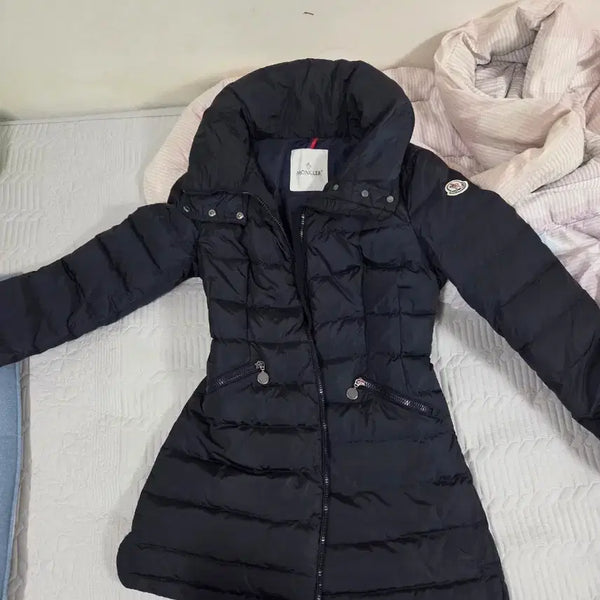 [BUNJANG] Moncler Women's Padded Jacket Navy Size 00 / 몽클레르 여성 패딩 네이비 00사이즈