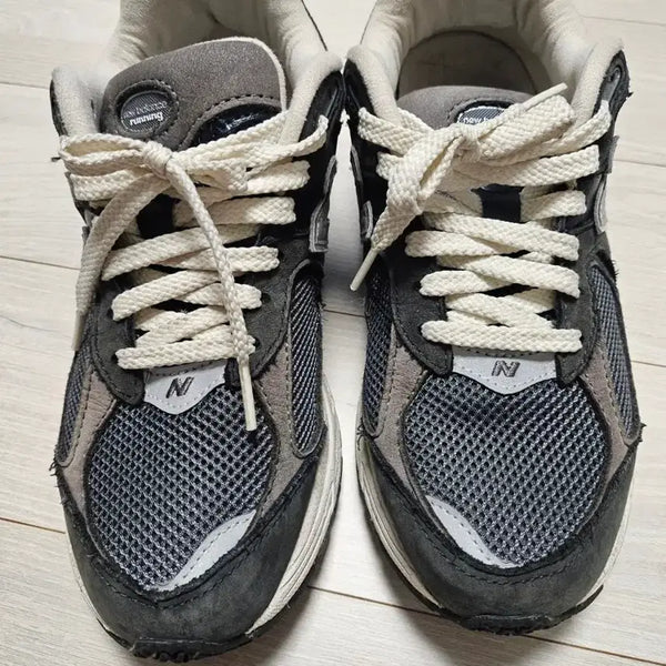 [BUNJANG] New Balance 2002R Navy 240 / 뉴발란스 2002R 네이비 240