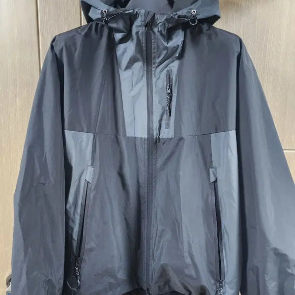 [BUNJANG] Dimitri Black Windbreaker Size 2 / 디미트리블랙 바람막이 2사이즈 판매합니다.