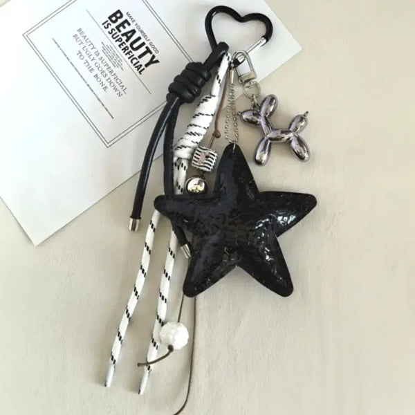 [BUNJANG] Black Star Charm Keychain with Dog Pendant / 블랙 별 모양 키링(새상품)