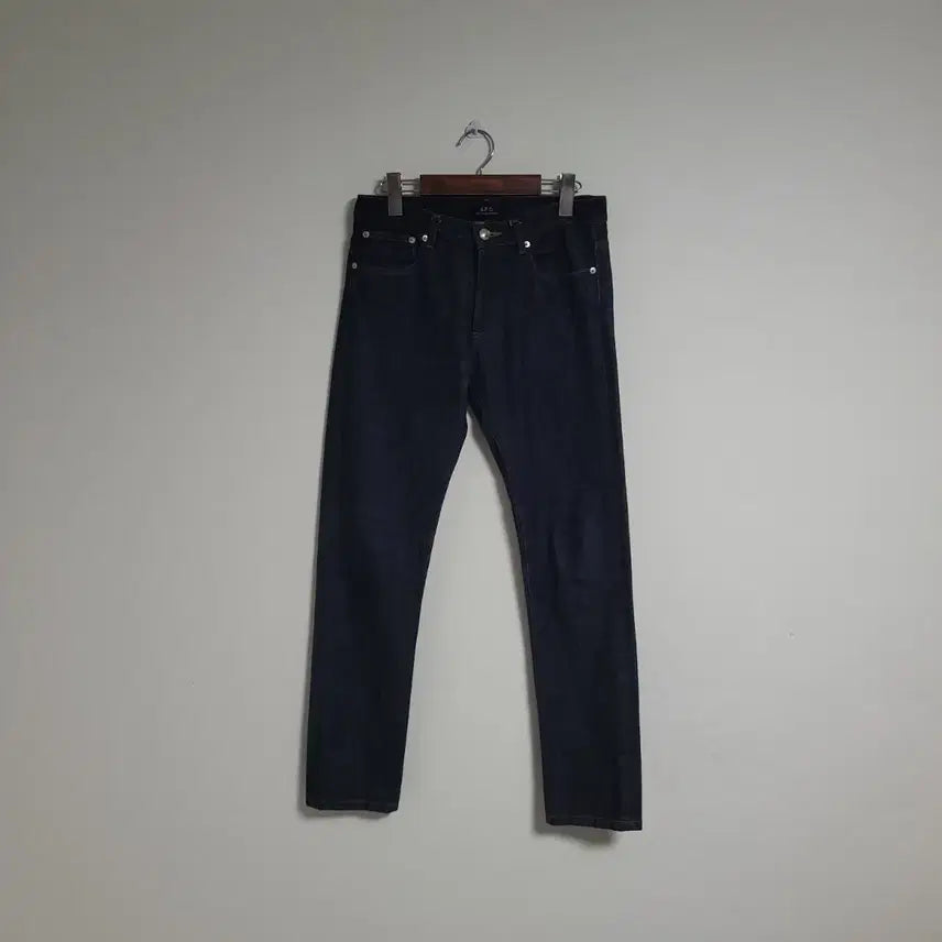 [BUNJANG] A.P.C. Japan Petit New Standard Denim Pants (Size 28) / (28) A.P.C. 아페쎄 재팬 쁘띠 뉴 스탠다드 데님팬츠