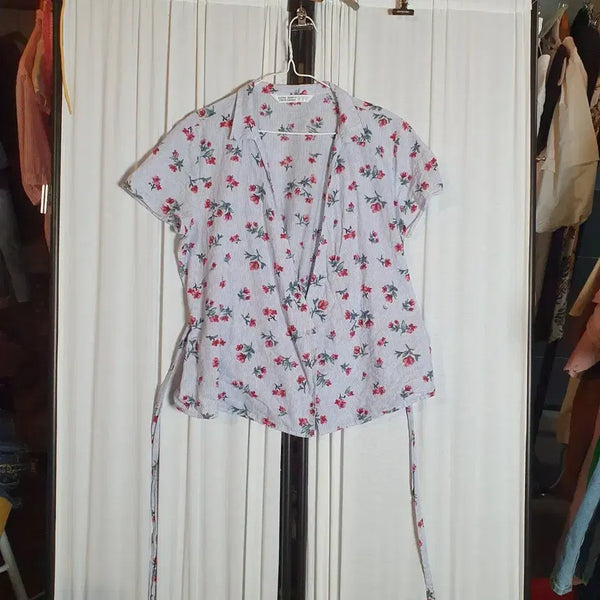 [BUNJANG] Zara Floral Wrap Blouse - Size M / 자라 꽃무늬 랩 블라우스 M사이즈 2508660.