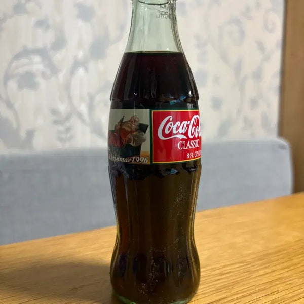 [BUNJANG] USA Coca-Cola Classic 1996 Christmas Edition Bottle / 미국 코카콜라 클래식 1996 크리스마스 에디션 병