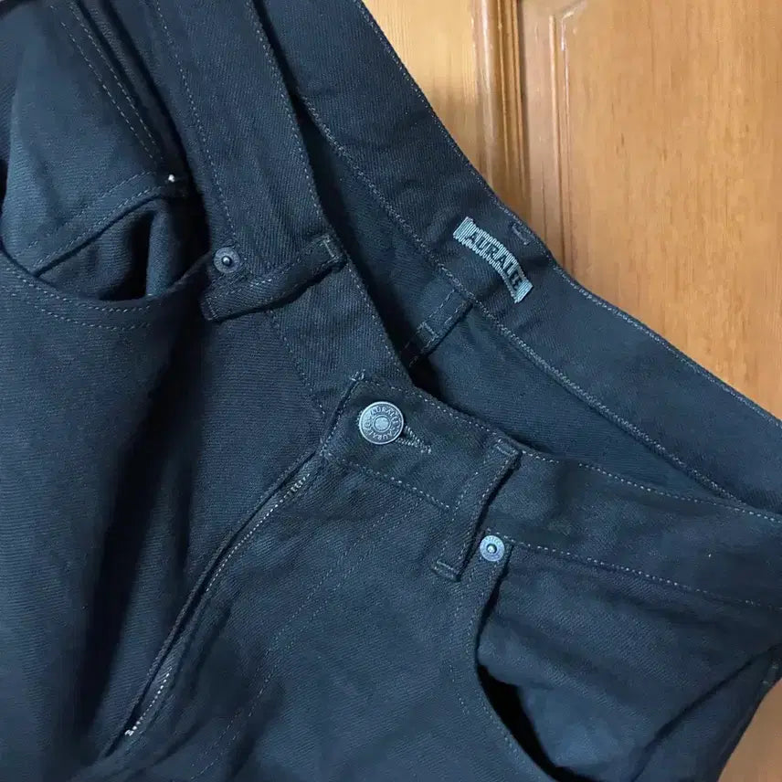 [BUNJANG] Auralee Hard Twist Wide Denim Black Size 32 / 오라리 와이드 하드트위스트 블랙 32사이즈