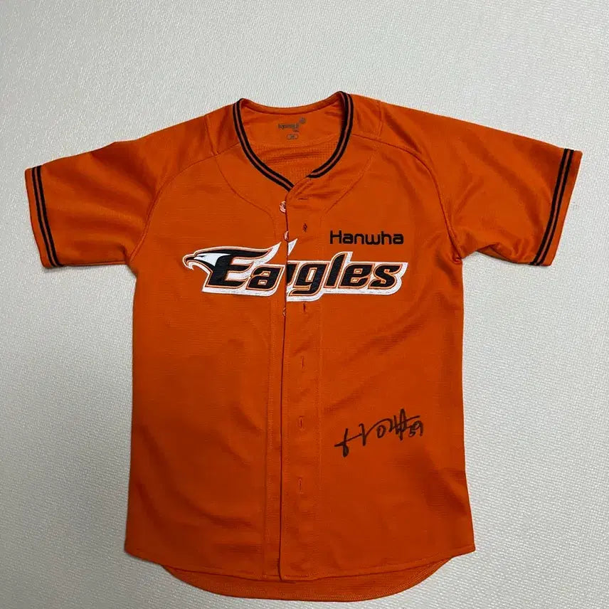 [BUNJANG] Hanwha Eagles 2023 Moon Dong-ju Marked Replica Jersey with Autographs / 한화이글스 23유니폼 문동주마킹 80