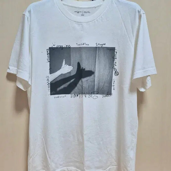 [BUNJANG] Uniqlo PEACE FOR ALL Graphic T-Shirt / 유니클로 PEACE FOR ALL 그래픽T