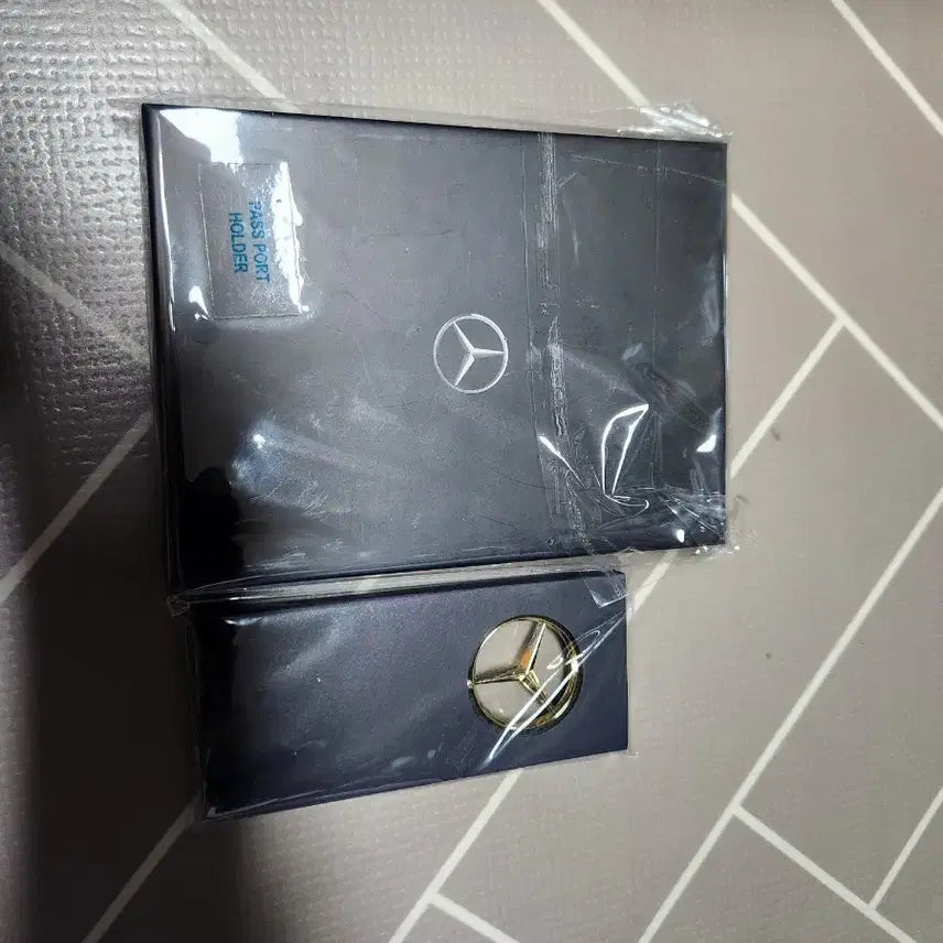 [BUNJANG] Mercedes-Benz Genuine Card Holder Keychain Bundle / 벤츠 정품 카드지갑 키링 일괄