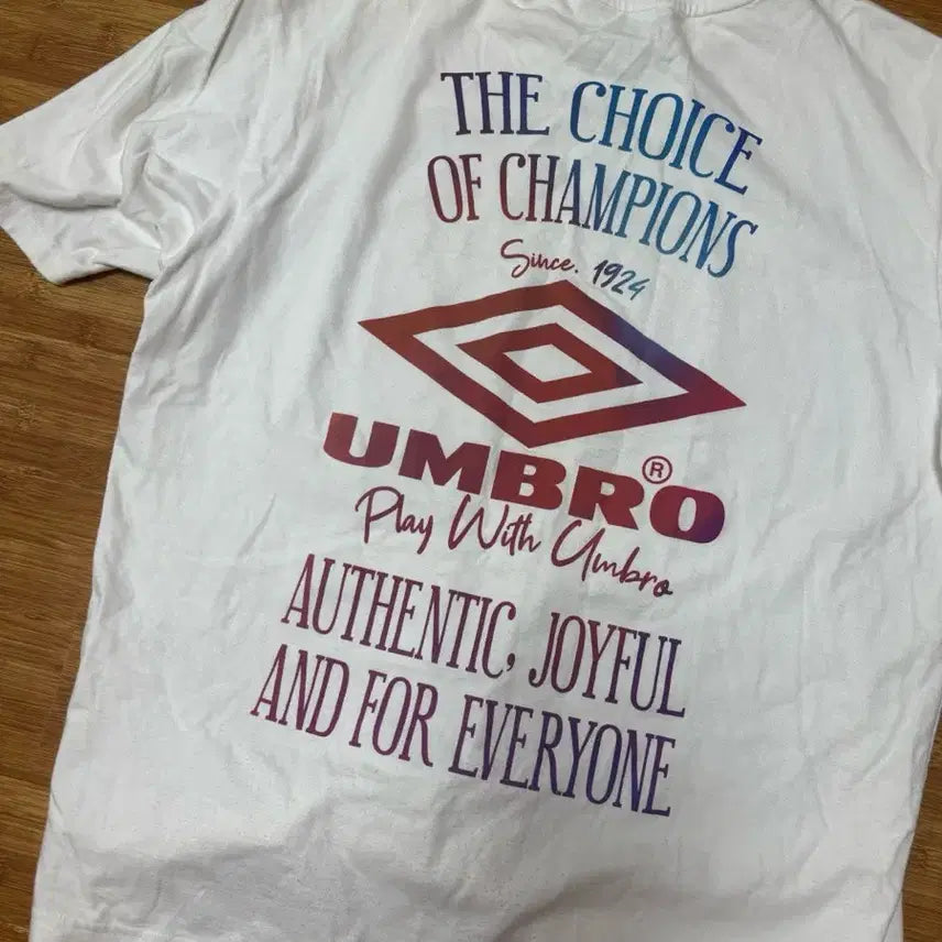 [BUNJANG] Umbro Short Sleeve T-Shirt (Size 90) / 엄브로 반팔티 (90)