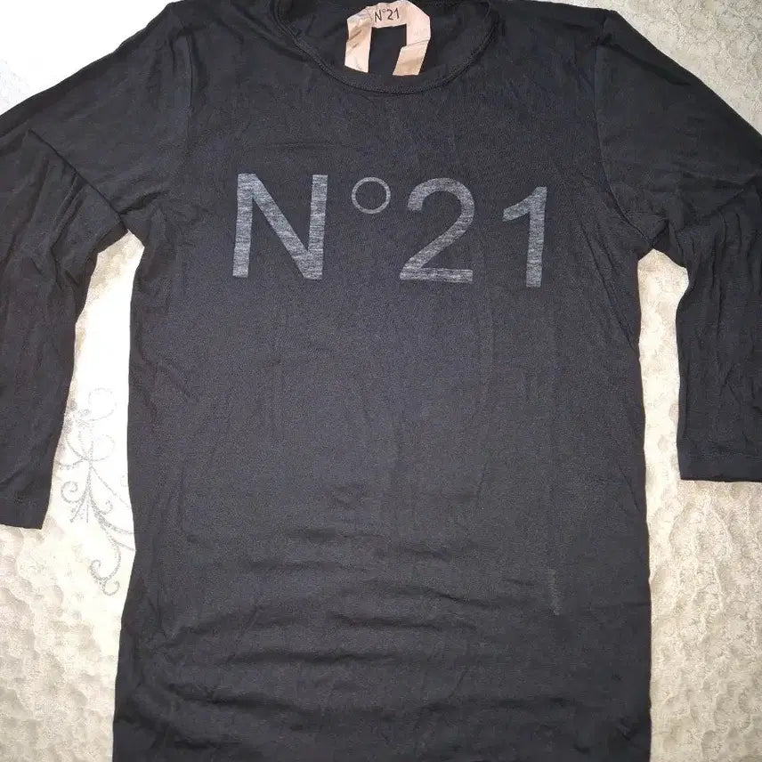 [BUNJANG] N°21 Signature Logo Long Sleeve T-Shirt Black / [새상품/40] N 21 (누메로 벤투노) 정품 시그니처 로고 긴팔 티