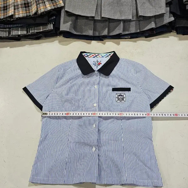 [BUNJANG] Used Women's School Uniform Short-Sleeve Shirt Size 97 / 중고여성 교복반팔셔츠 사이즈 97