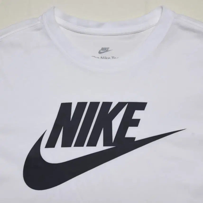 [BUNJANG] Vintage Nike Big Swoosh Logo T-Shirt White L / 빈티지 나이키 빅 스우시 로고 반팔 티셔츠 (L, 화이트)