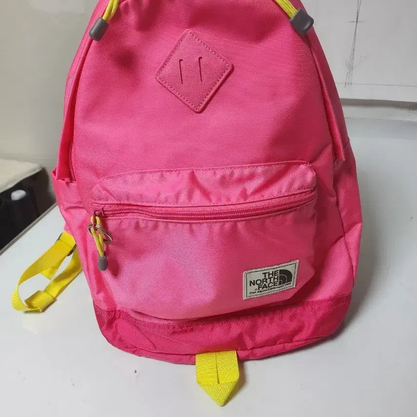 [BUNJANG] The North Face Pink Backpack / 노스페이스 핑크 백팩 (1회착)