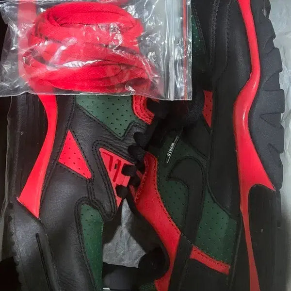 [BUNJANG] Nike x Supreme Air Cross Trainer 3 Low Black Sneakers / 265 나이키 x 슈프림 에어 크로스 트레이너 3 로우 블랙