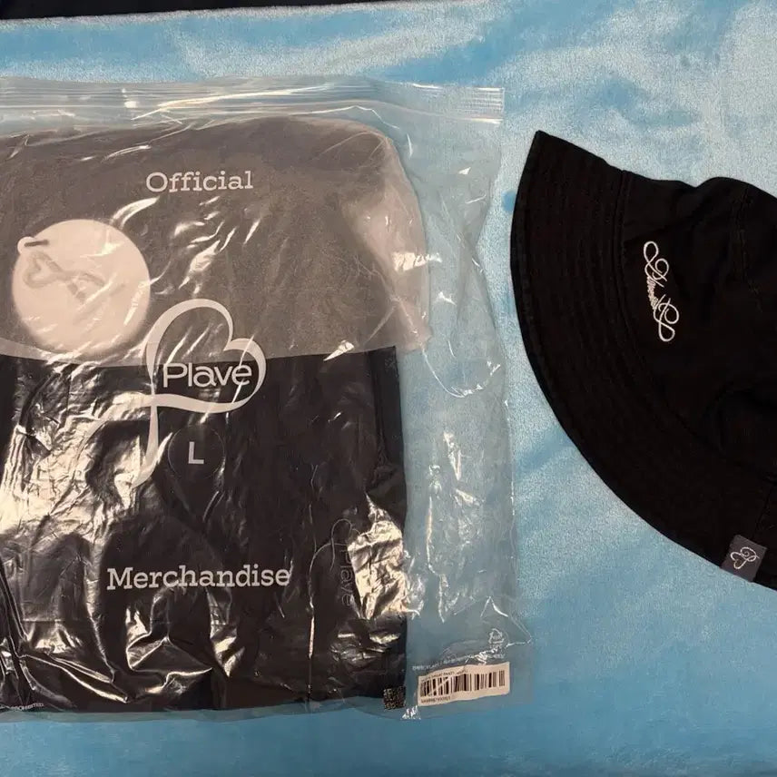 [BUNJANG] PLAVE Team PLAVE Bucket Hat & Sweatpants Navy Bundle Set / 플레이브 버킷햇 팀플레이브 스웨트 팬츠 네이비 일괄 양도