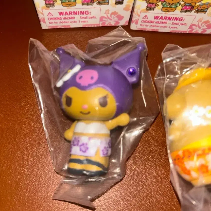 [BUNJANG] Sanrio Tokonatsu Vacation Secret Mascot Figure - Kuromi / 산리오 토코나츠 베케이션 시크릿 마스코트 피규어 - 쿠로미 (배송비포함)