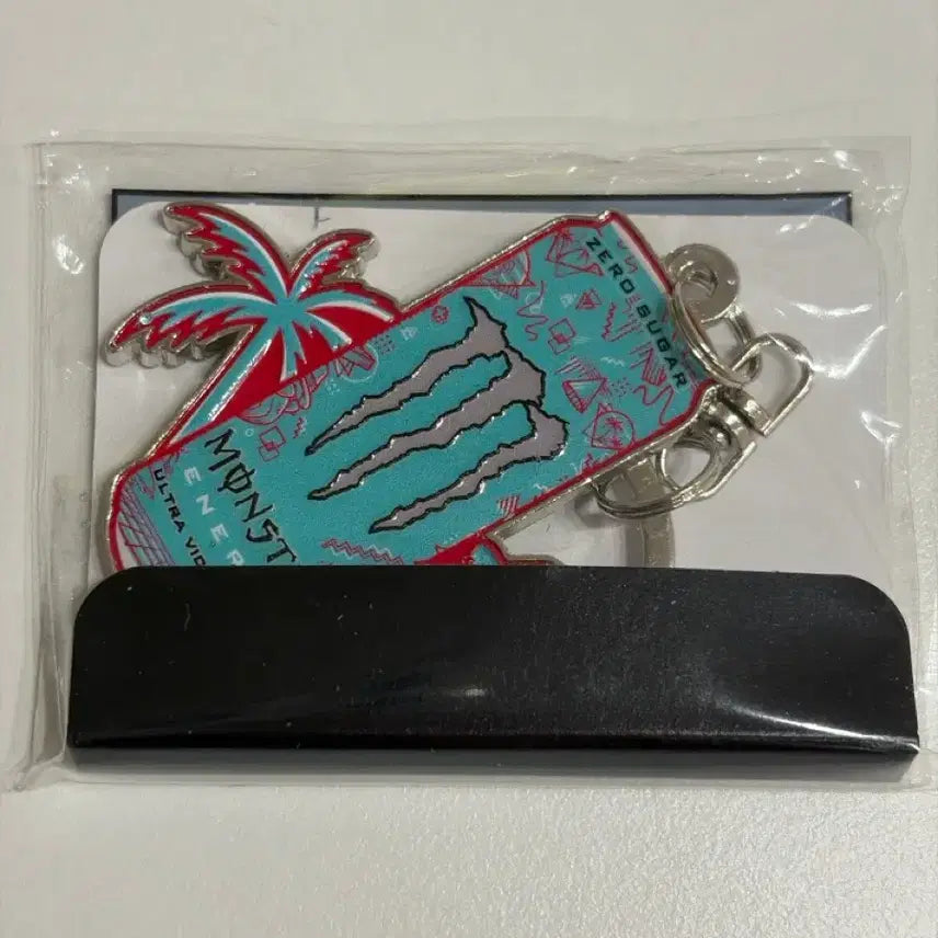 [BUNJANG] Monster Energy Ultra Paradise Guava Japan Exclusive Limited Edition Keychain / 몬스터 에너지 키링 (일본 한정판)