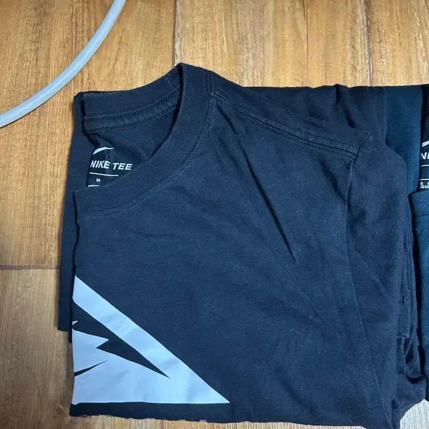 [BUNJANG] Nike Bundle T-shirts and Short Sleeves (Medium) / 나이키 일괄