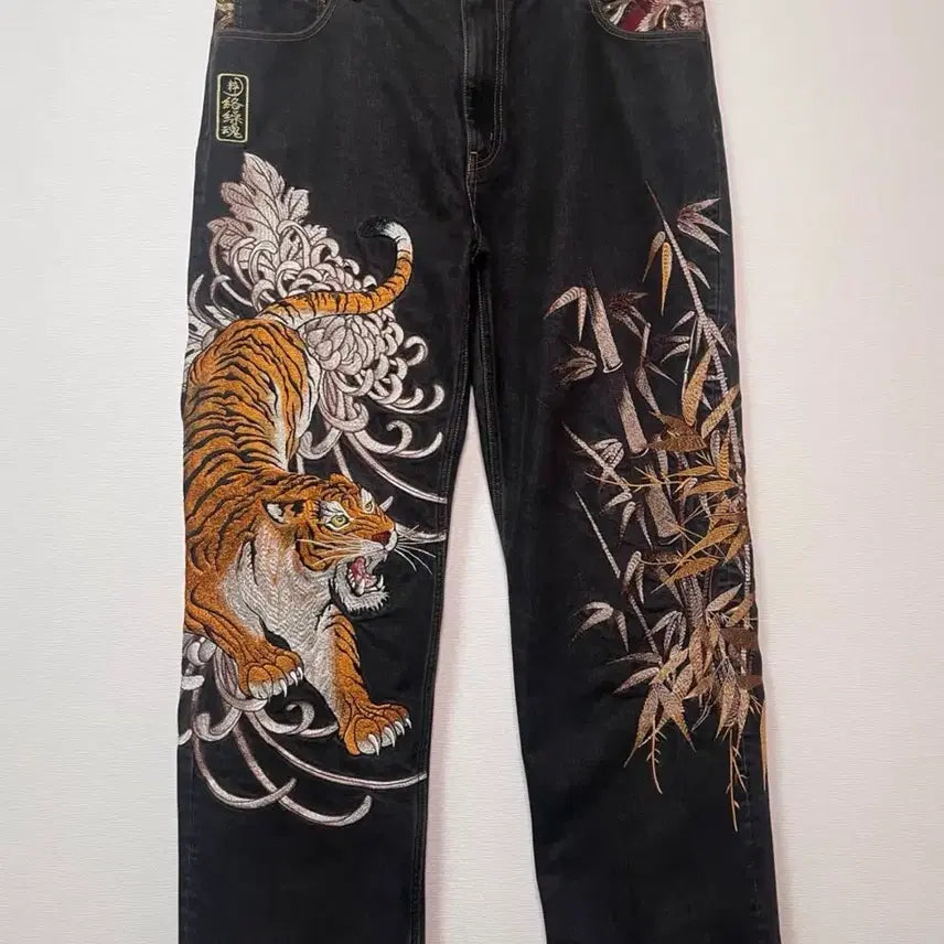 [BUNJANG] Karakuri Tamashii Sui Ichiban "Hoo" Black Indigo Denim Pants (Size 38) / 카라쿠리 타마시 38사이즈 스이/ 죽호 흑청 데님 (세컨핸즈)
