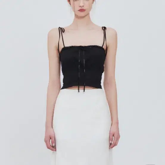 [BUNJANG] Not Your Roses Eve Top White / 낫유어로즈 Eve top White