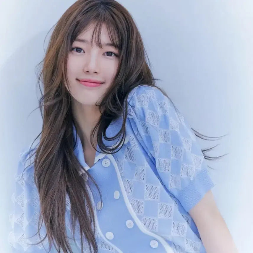 [BUNJANG] Guess Suzy Diamond Pattern Short Sleeve Knit Blouse / 게스 수지 다이아 패턴 반팔 니트 블라우스