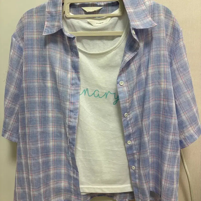 [BUNJANG] Checkered Shirt and White Tank Top Set / 체크 남방 셔츠 세트