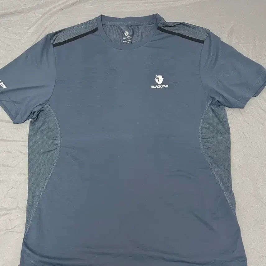 [BUNJANG] Blackyak Alpine Run Ultra Tee Size 100 / S급) 블랙야크 알파인런 울트라티 100사이즈