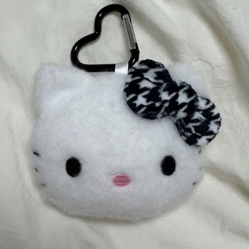 [BUNJANG] Sanrio Hello Kitty Coin Pouch with Carabiner / 아이러브키티 동전 파우치 카라비너
