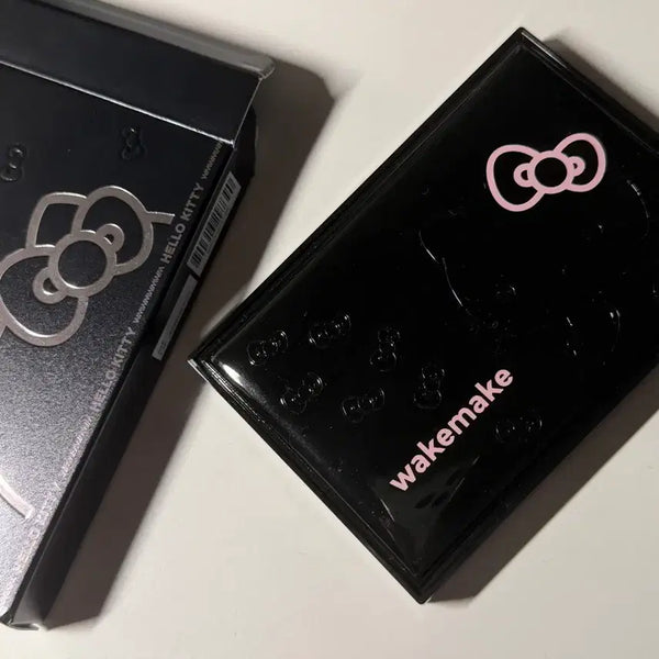 [BUNJANG] WAKEMAKE Hello Kitty Edition Smoky Hush Blurring Palette #28 / 웨이크메이크 키티 팔레트 28호 스모키허쉬블러링