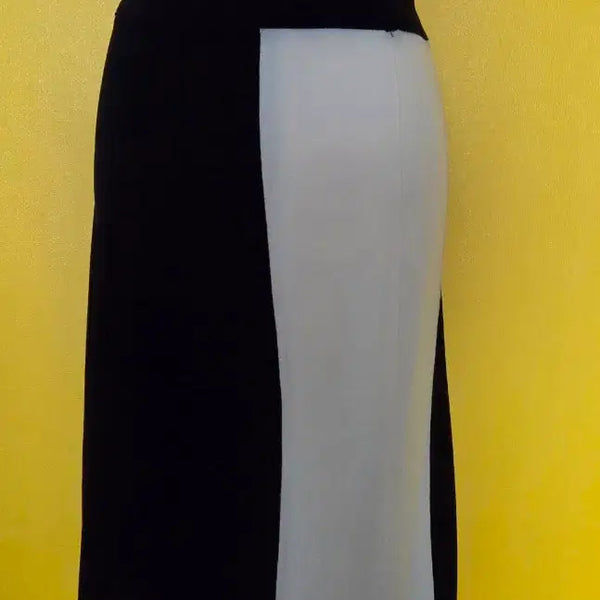 [BUNJANG] MONAMARI Asymmetrical Skirt / 모나마리 MONAMARI 언발란스 스커트55~66