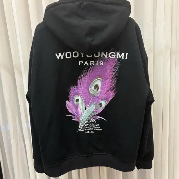 [BUNJANG] WooYoungMi Feather Back Logo Hoodie Black / [새상품급/48] 우영미 깃털 백로고 후드티 블랙