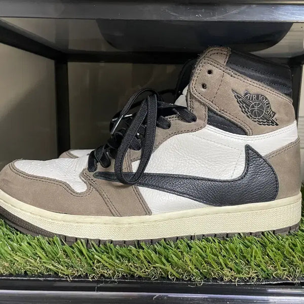 [BUNJANG] Nike Air Jordan 1 Retro High OG Travis Scott 'Mocha' (Size 270) / (급처)나이키 조던1 트래비스 스캇 레트로 하이 og sp 모카 270