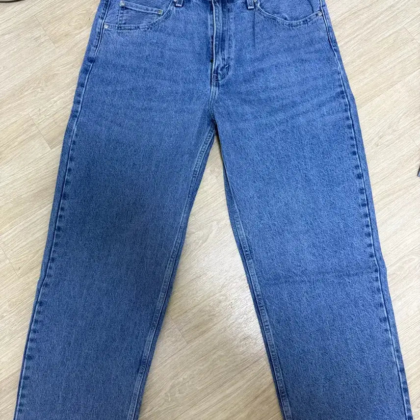 [BUNJANG] Levi's SilverTab Loose Fit Jeans Size 36 / (새상품)리바이스 실버탭 루즈핏 36사이즈