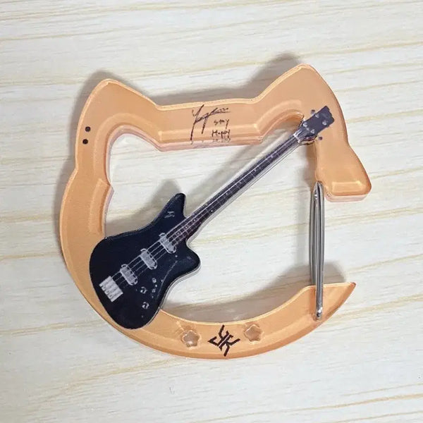 [BUNJANG] Day6 Denimals K Carabiner Fan-Made Goods / 데이식스 데니멀즈 케 카라비너 비공굿