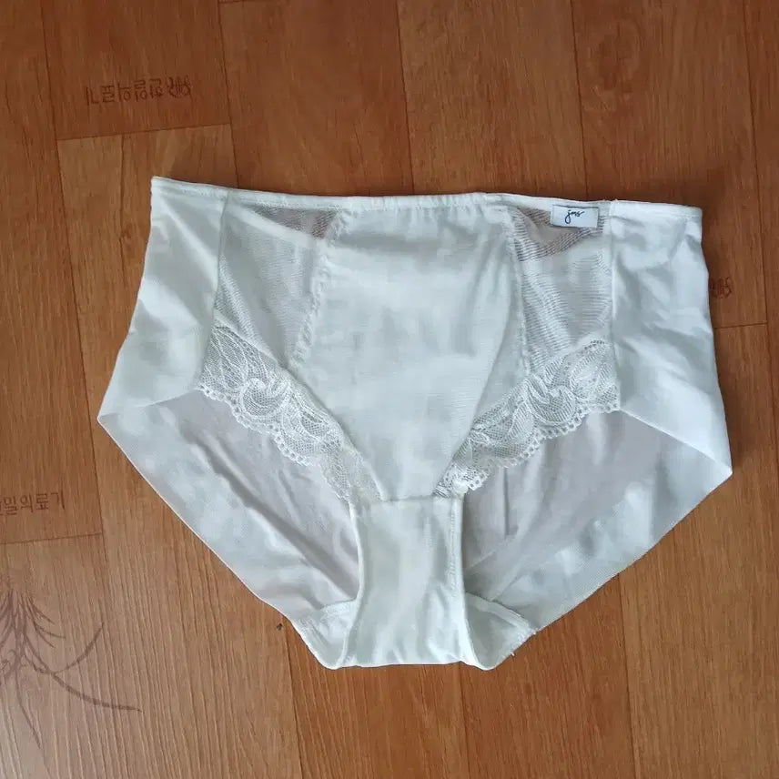 [BUNJANG] Women's Lace Detail Underwear Set - White / 여성속옷