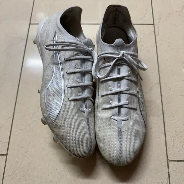 [BUNJANG] Puma Ultra 5 Ultimate FG Soccer Cleats (275mm) / 푸마 울트라5 얼티메이트 FG 275