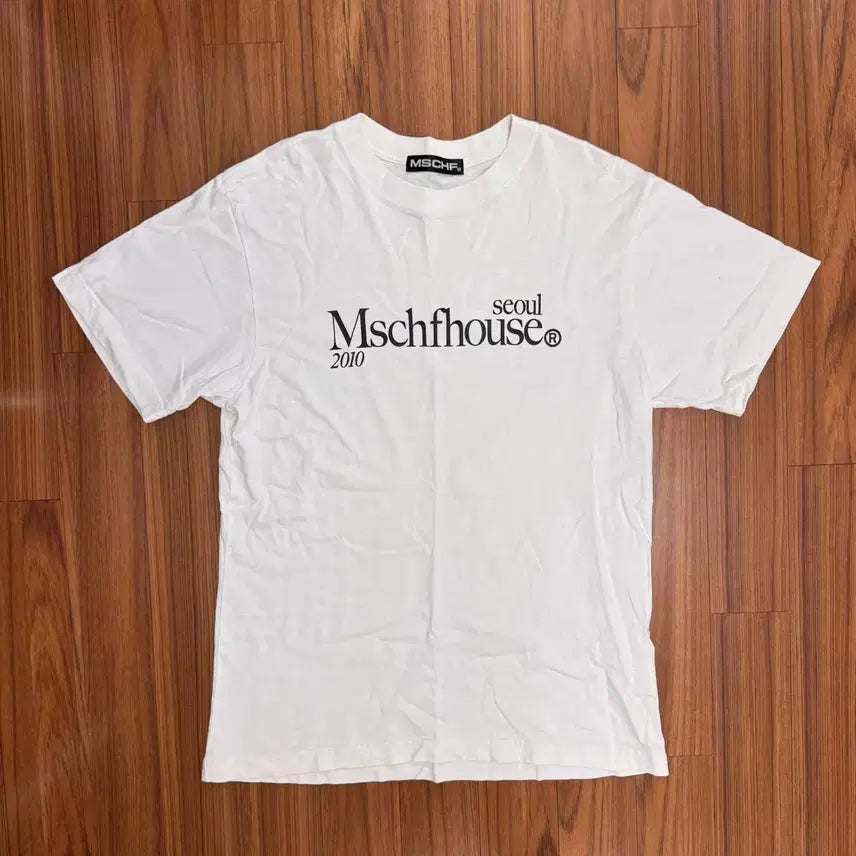 [BUNJANG] Mischief House T-Shirt (White) / 미스치프 하우스 티셔츠(화이트)