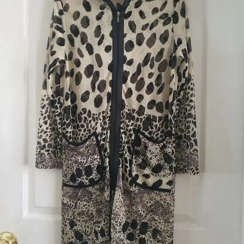 [BUNJANG] Montemilano Leopard Hooded Zip-Up Cardigan M / 몬테밀라노 레오파드 후드 집업 가디건 M