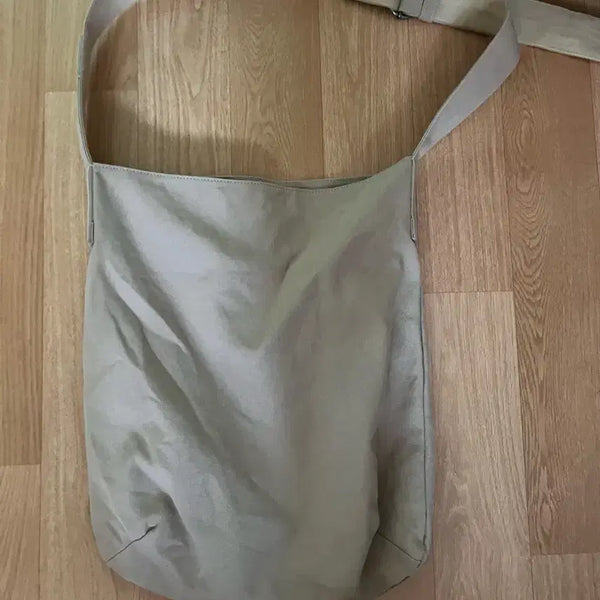 [BUNJANG] Vintage Crossbody Bag / 빈티지 크로스백