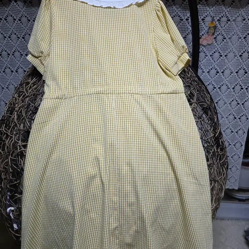 [BUNJANG] Yellow Check Midi Dress with White Collar / 체크 원피스 옐로우