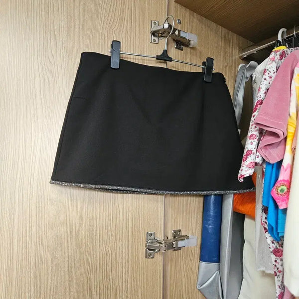 [BUNJANG] Zara Black Skirt Shorts with Glitter Detail - Size S / S새제품 자라 치마바지 블랙 스커트 빤짝이 장식